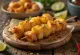 Espetinho con piña