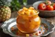 Salsa agridulce de piña con chile servida