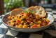 Chakalaka con ajo servido, con ricas especias y verduras