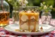 Parfait de caramelo al whisky servido